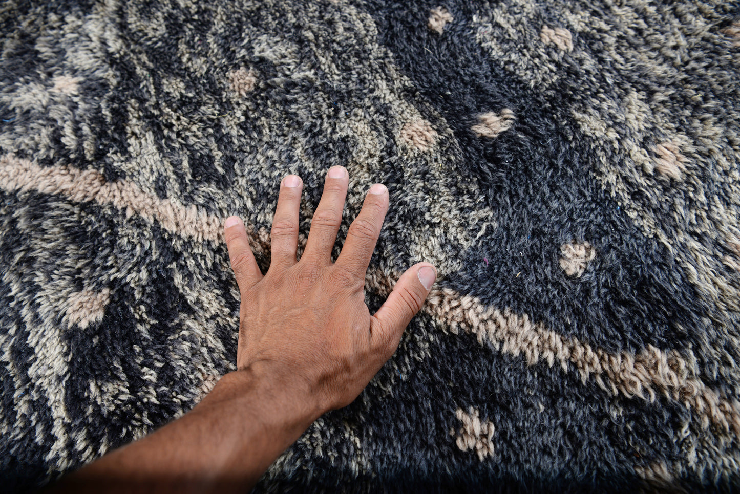 Cream charcoal with taupe undertone   Aguelmous Rug