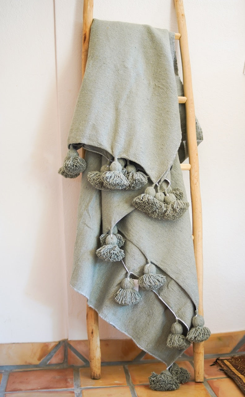 Stone Pom-Pom Blanket