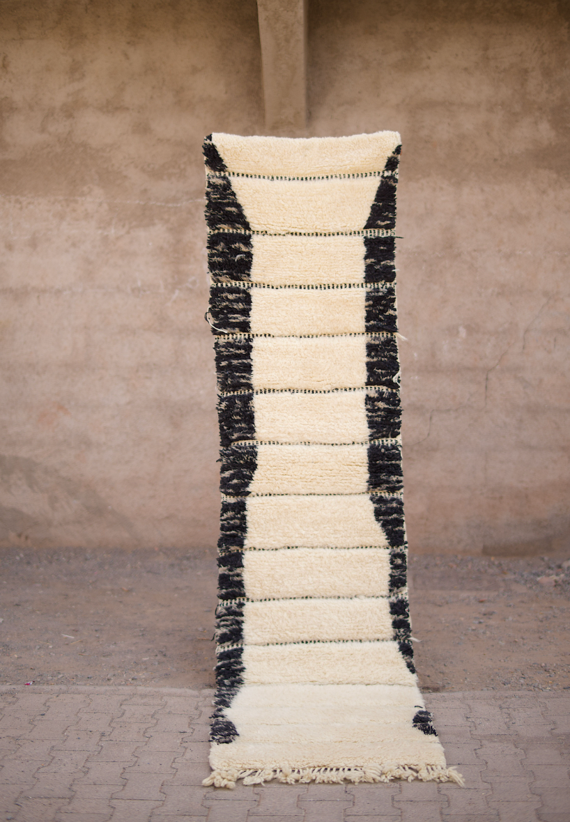 Sand Through Hourglass Runner