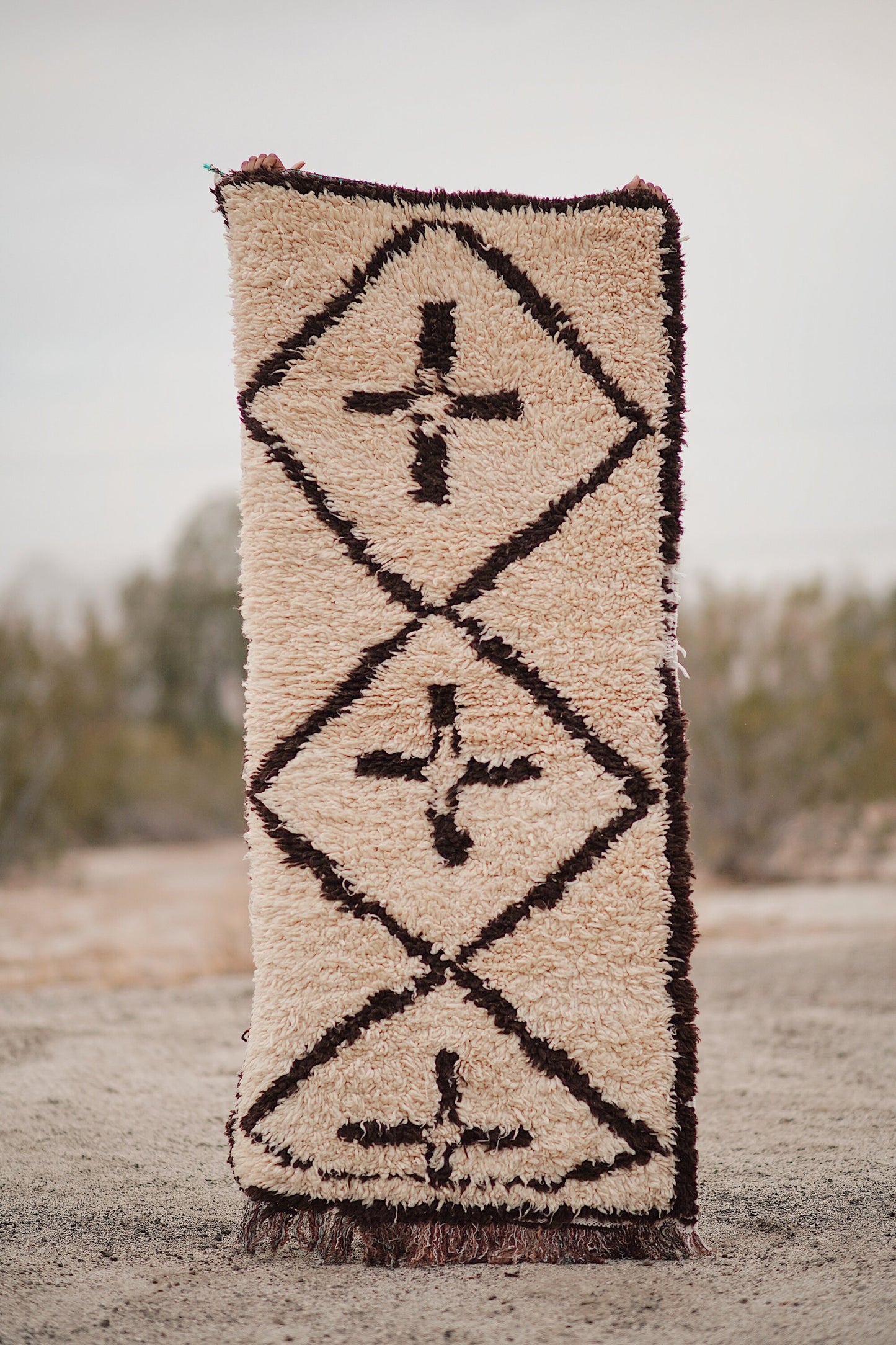 Vintage Cream and Black Wool Talsint