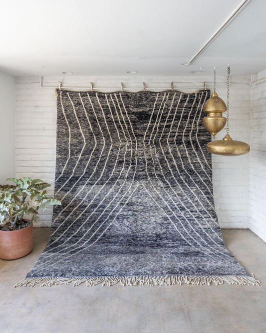 Midnight Blue and Ivory Soukie Wool Beni M'rirt